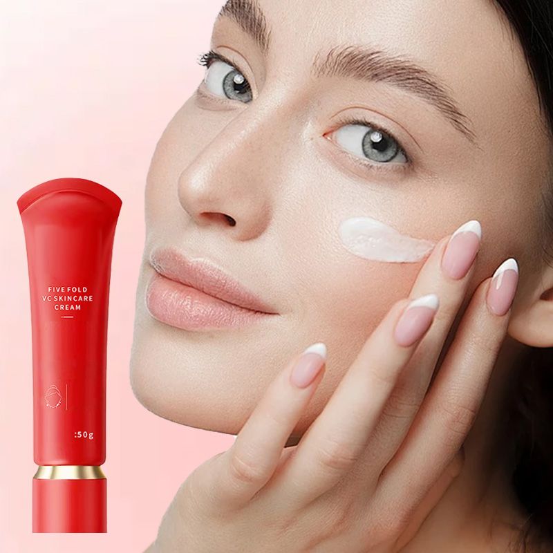 ✨Kaufen Sie 1 und erhalten Sie 1 gratis ✨Feuchtigkeitsspendende, aufhellende Abdeckcreme 💖 Strahlen Sie den ganzen Tag lang 🪞