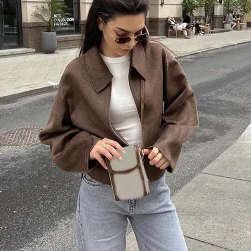 Kurzjacke mit Reißverschluss und Reverskragen in Uni-Farbe für Damen