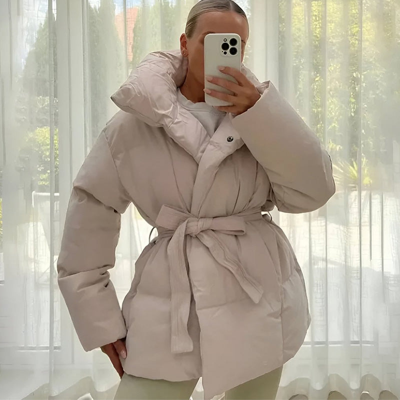 ❄️Heißer Winterschlussverkauf❄️Stylische einfarbige Pufferjacke mit Gürtel für Damen