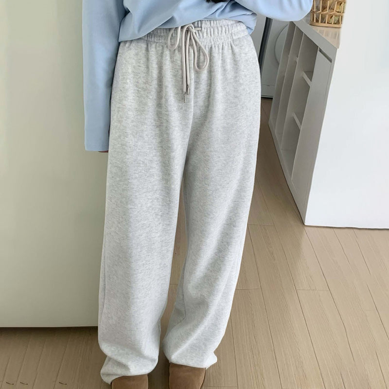 Modisches zweiteiliges Set aus Kapuzenpulli und Jogginghose für Damen