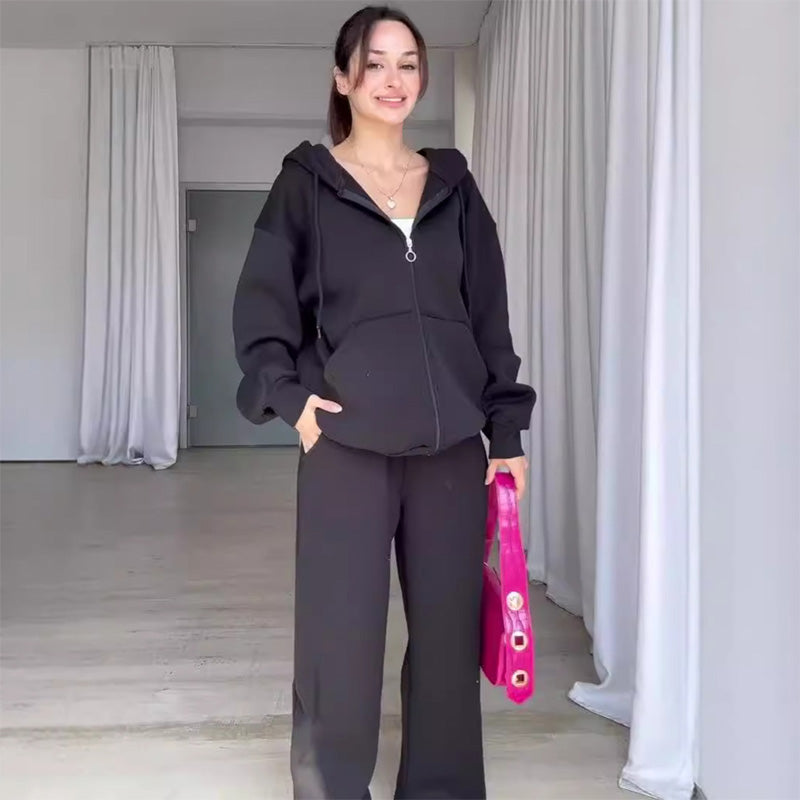 Modisches zweiteiliges Set aus Kapuzenpulli und Jogginghose für Damen
