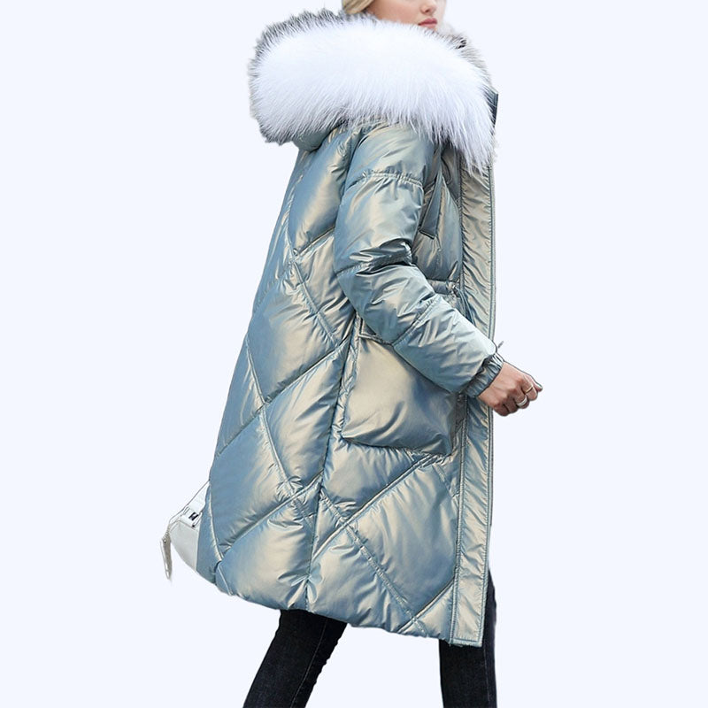 Glänzender gesteppter Damen-Wintermantel mit Kunstpelzbesatz an der Kapuze