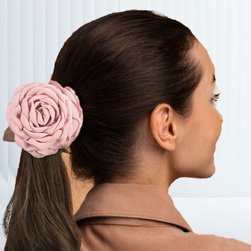 High-Quality Curly Wig with a Rose Hair Claw Clip
