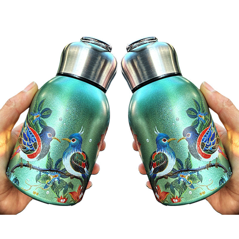 🔥2 KAUFEN, 1 GRATIS🔥Stilvolle & tragbare isolierte Wasserflasche🎒 Halten Sie Getränke heiß oder kalt, genießen Sie frische Getränke jederzeit und überall!