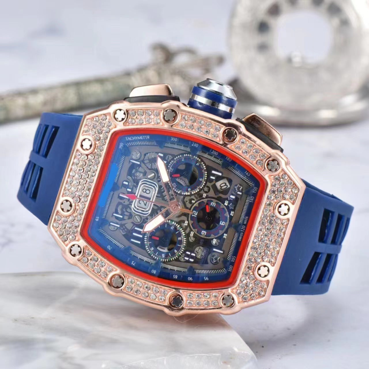 ⌚Limitierte Auflage – 50 % Rabatt!✨Luxuriöse Herrenuhr in Tonnenform mit Strassverzierung