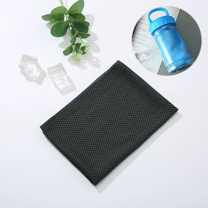 🎁 Kaufe Eins, Bekomme Eins Gratis🔥🔥 Saugfähiges Kühlhandtuch – Jederzeit und Überall Einsetzbar!