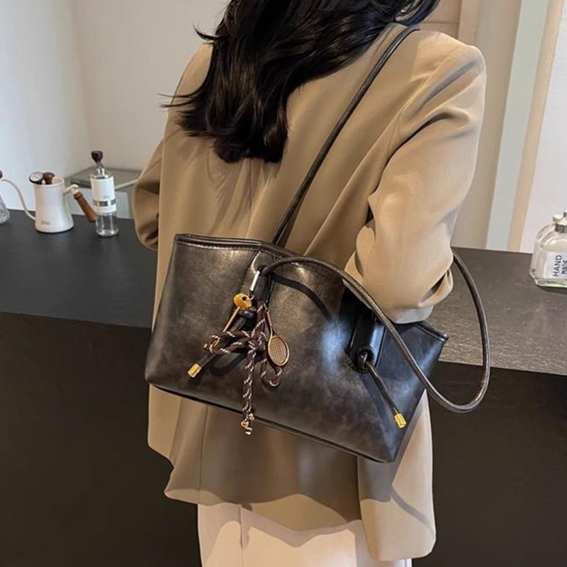 👜✨ Vintage-Umhängetasche aus PU-Leder für Damen – Zeitlos schön!