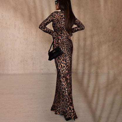 50%off🔥Women's Sexy Leopard Dress with Round Neck & Extra Long Sleeves