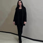 Damen-Set aus einfarbigem Strickpullover mit Knöpfen und langem Rock