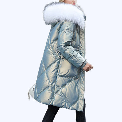 Glänzender gesteppter Damen-Wintermantel mit Kunstpelzbesatz an der Kapuze