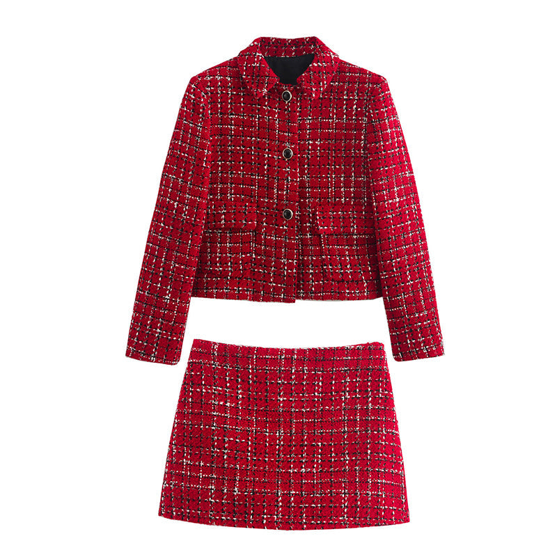 Warmes 2-teiliges Set aus kariertem Blazer und hoch tailliertem Skort