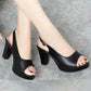 Peep-Toe-Sandalen mit hohem Absatz und Schnalle