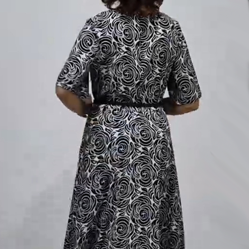 🥳Elegantes Maxikleid mit Gürtel und Print🥳