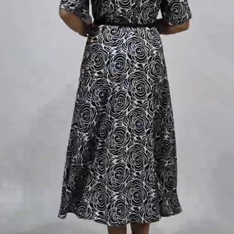 🥳Elegantes Maxikleid mit Gürtel und Print🥳