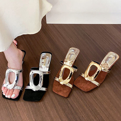 🔥 Retro-Sandaletten mit eckiger Spitze & Cut-out-Details – Jetzt 30€ sparen!