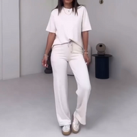 ✨Jetzt im Trend ✨Schickes 2-teiliges Outfit für Frauen - Bequemes Oberteil & passende Hose ✈️Free Versand