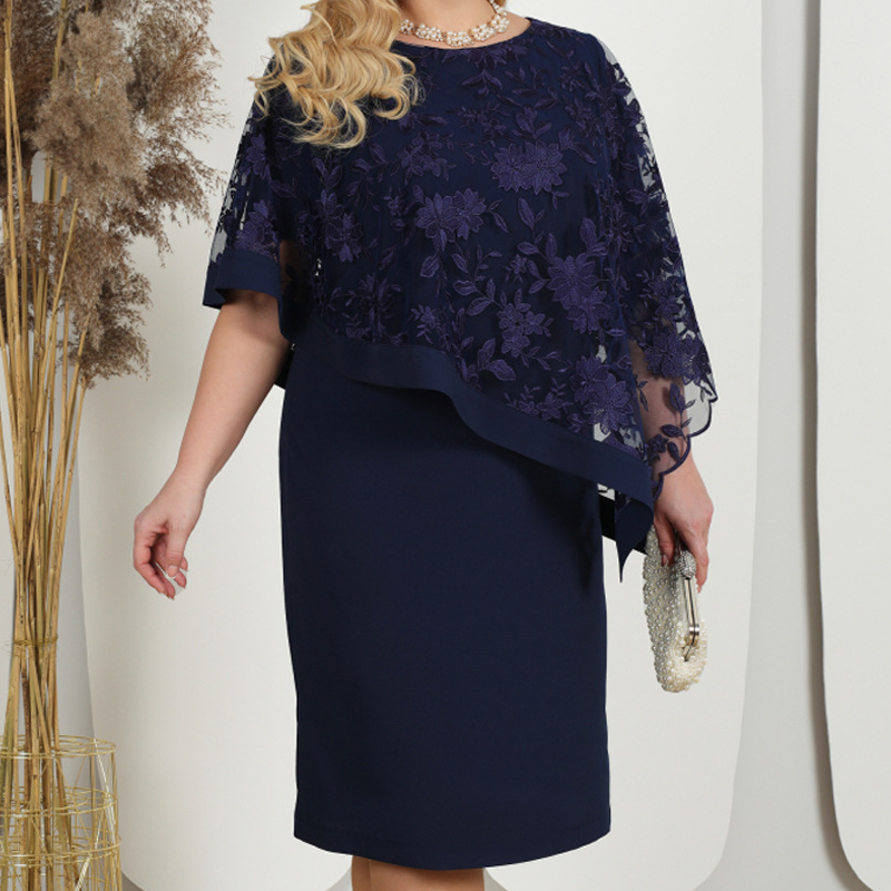 🎁Elegantes Kleid mit Blumen-Spitze und Cape-Ärmeln