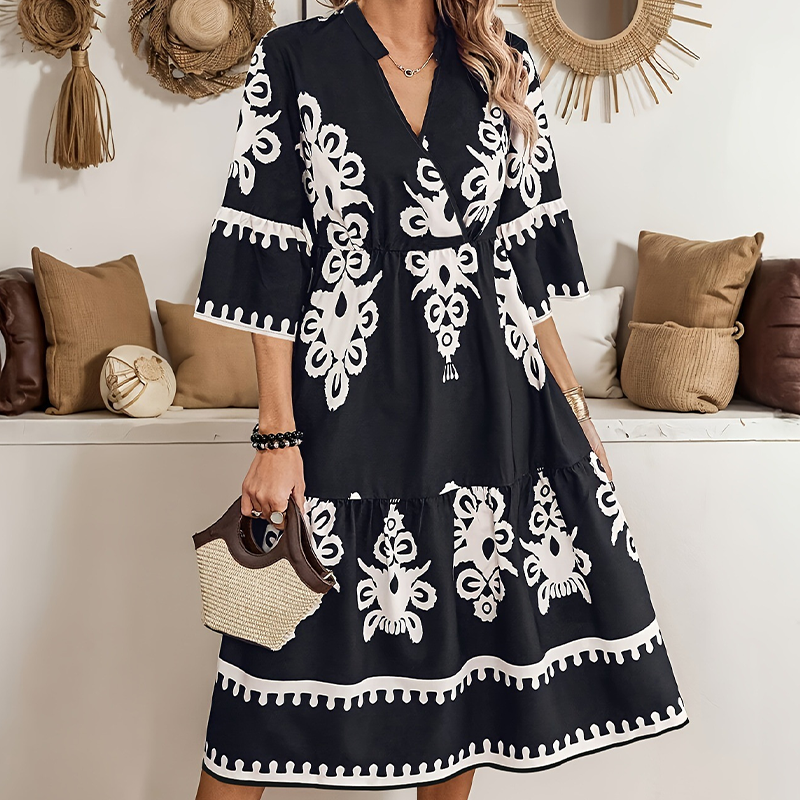 🔥Lässiges Kleid mit Print und V-Ausschnitt