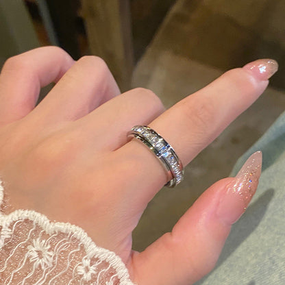 💍💍Drehbarer Ring, plattiert mit 18-karätigem Roségold und Sternenhimmelmuster