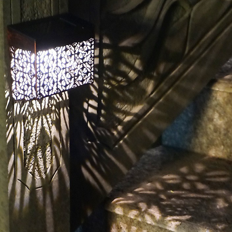 📢📢50 % Rabatt!! ⏰Solarbetriebene LED-Wandleuchte für Wege und den Garten💡