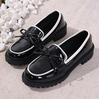 ✨👠Strahlend schön, leichtfüßig 🌸Lässige Damen-Loafer aus Lackleder mit Schleife
