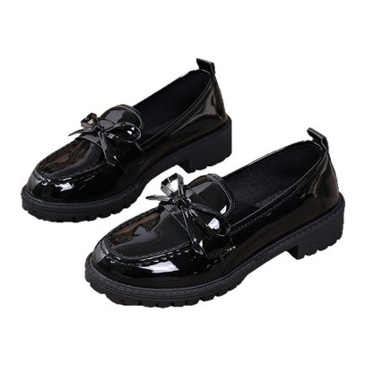 ✨👠Strahlend schön, leichtfüßig 🌸Lässige Damen-Loafer aus Lackleder mit Schleife