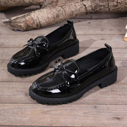 ✨👠Strahlend schön, leichtfüßig 🌸Lässige Damen-Loafer aus Lackleder mit Schleife