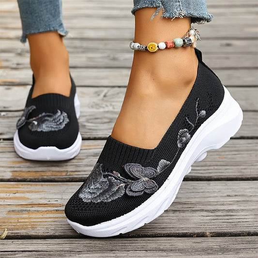 🦶🌿 Atmungsaktive Flyknit Slipper für Damen – leichte Hallenschuhe, rutschfest & bequem