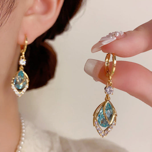 💎💧 Himmelblaue Tropfen-Creolen mit Drop-Effekt – elegante Hänger für Damen – Leichte, funkelnde Ohrringe für den täglichen Chic oder besondere Anlässe ✨