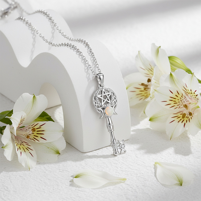 🔮🔑💖 Leuchtende Opal-Schlüssel-Halskette – zarte glänzende Opal Kette als Geschenkidee